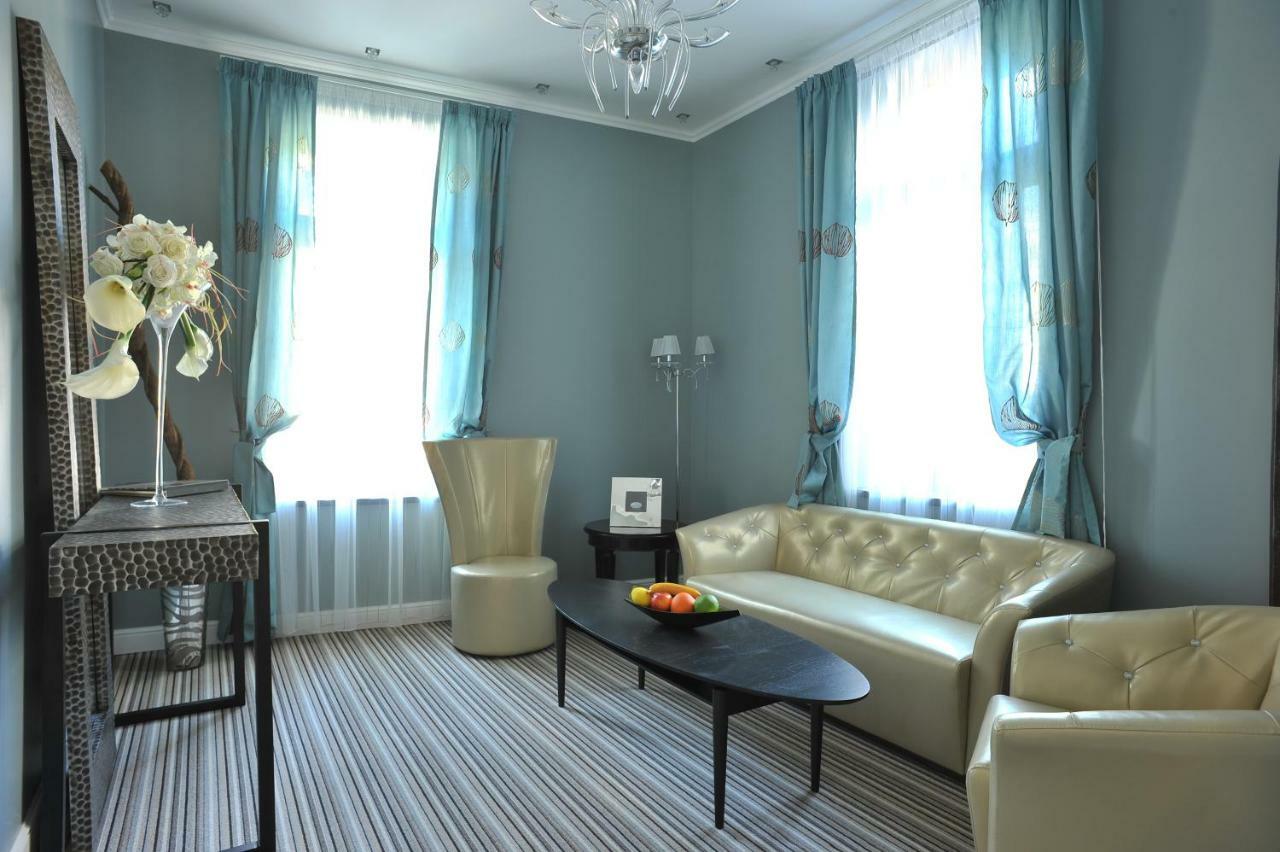 Hotel Boutique Vila Arte Bukarest Exteriör bild