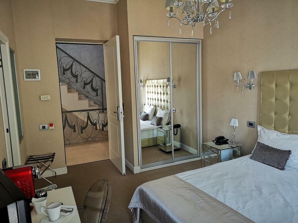 Hotel Boutique Vila Arte Bukarest Exteriör bild